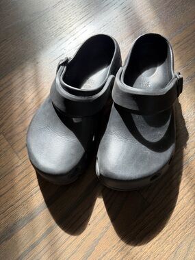 Birkenstock Black Slip-On Clogs with Back Strap pool shoes